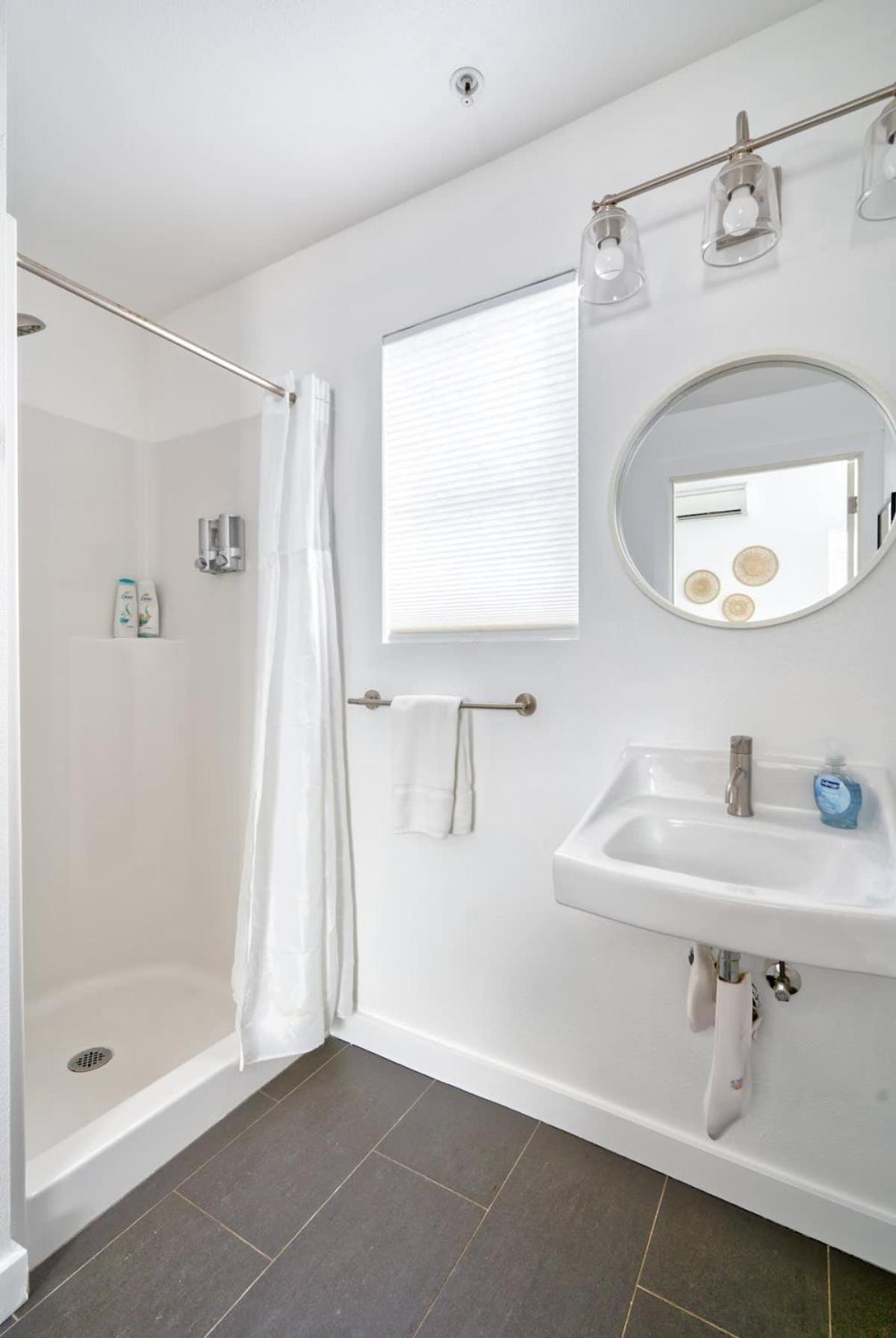 Stay Portland - Beach Vibes Getaway Near Burnside & Laurelhurst! Exterior photo